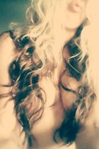 +1 (289) 800-4427 Call Girl Layla (21 age, Hamilton)